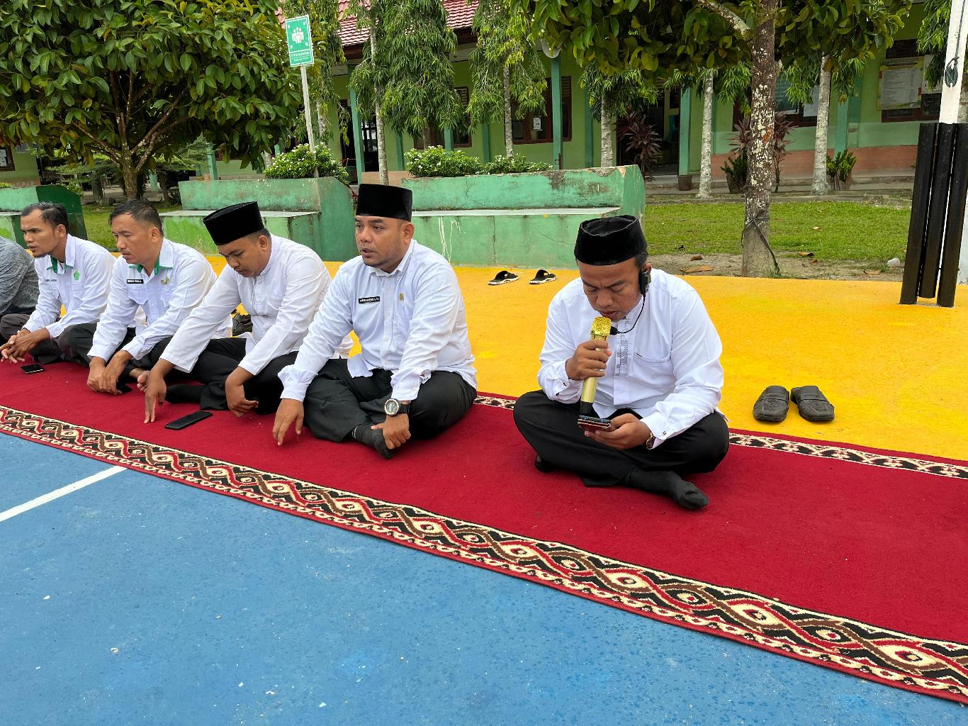 Istighosa Bersama Untuk Kedamaian Indonesia